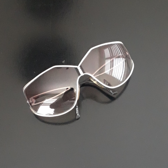 CHRISTIAN DIOR..VINTAGE.80s AUSTRIA - Picture 2 of 8